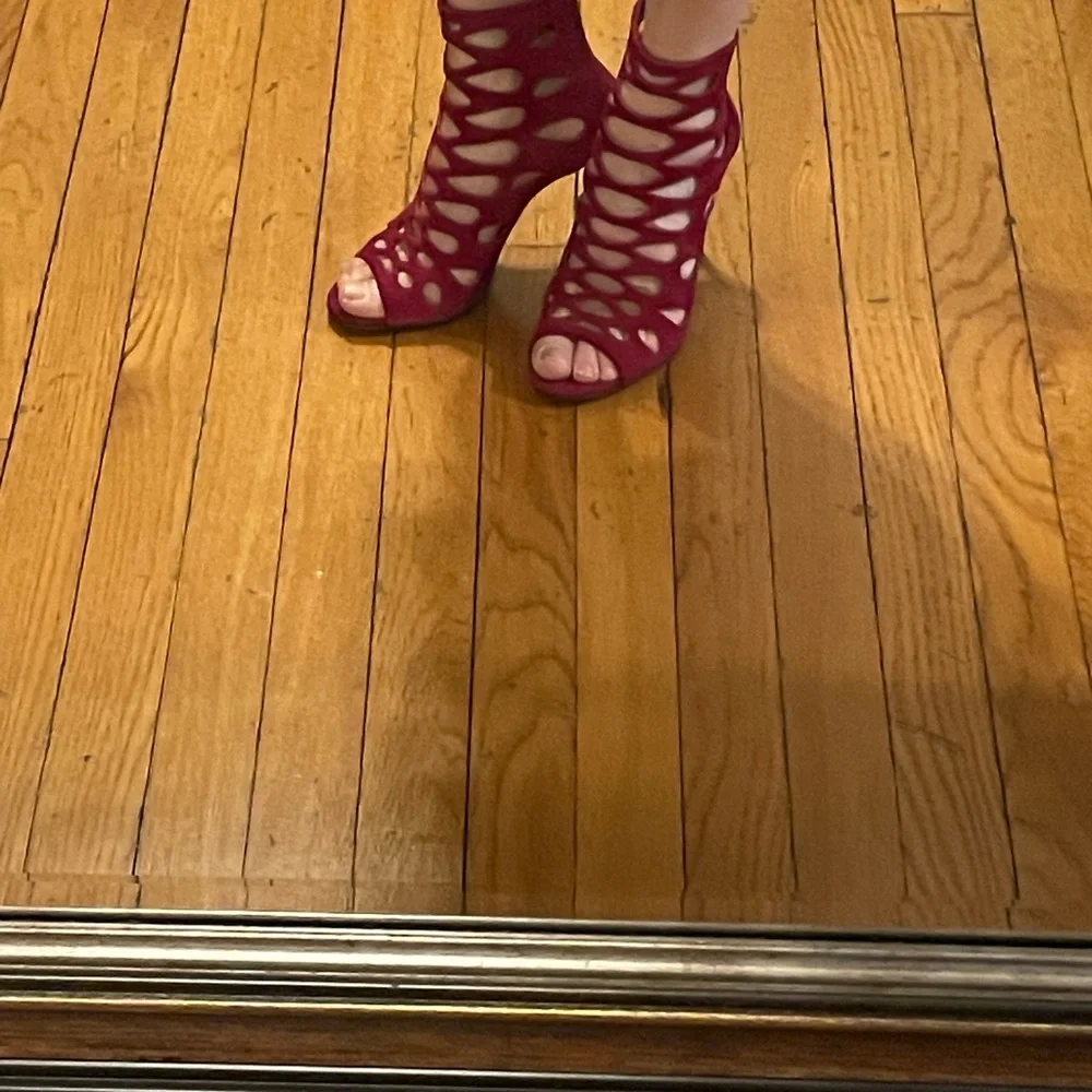 Aquazzura Fuchsia cut out 37, bootie - Picture 5 of 6